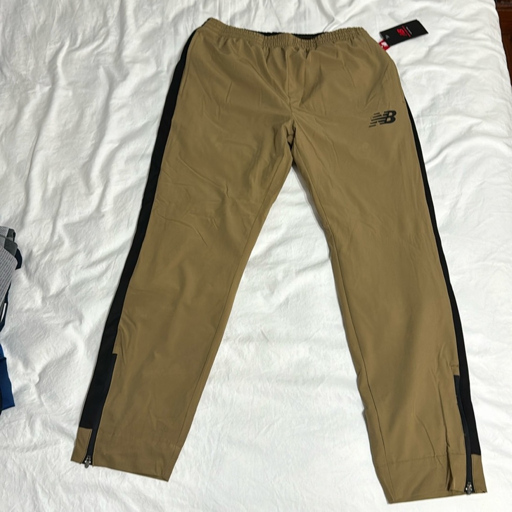 NWT New Balance fleece lined pants. Size LARGE